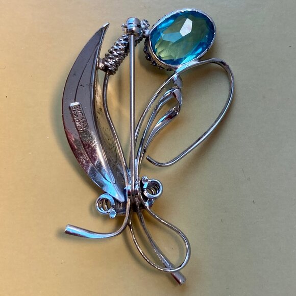 Sterling Silver Bond Boyd brooch - Picture 2 of 5